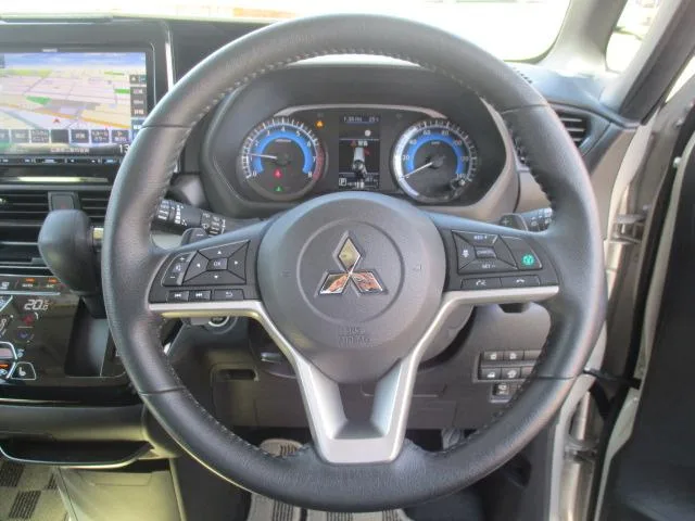 Mitsubishi DELICA MINI T PREMIUM 2025 — миниатюра 3