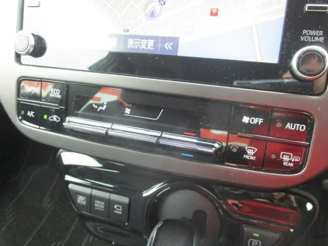 Toyota Prius S TOURING SELECTION BLACK EDITION 2022 — миниатюра 2