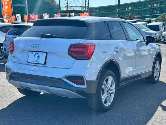 Audi Q2 35TFSI ADVANCED 2023 — миниатюра 2