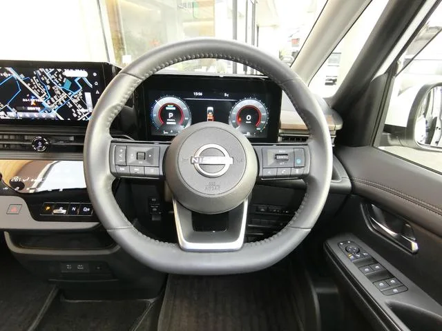 Nissan SERENA E-POWER HIGHWAY STAR V 2023 — миниатюра 2