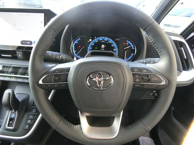 Toyota NOAH HYBRID S-Z 2026 — миниатюра 2