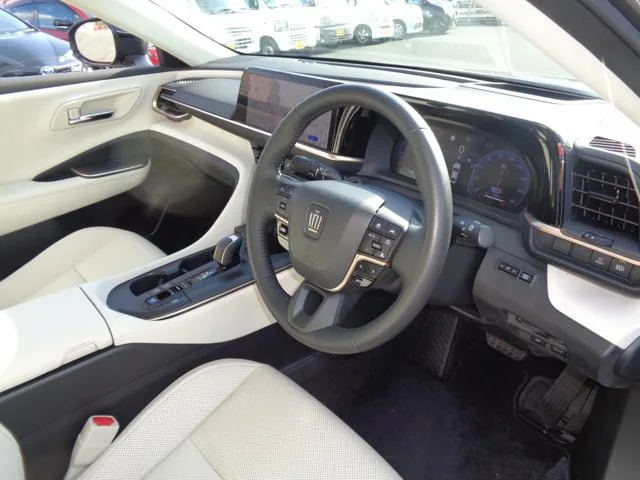Toyota CROWN CROSSOVER G ADVANCED LEATHER PACKAGE 2023 — миниатюра 5