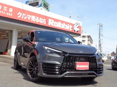 Lexus LBX 2025 купить в Москве