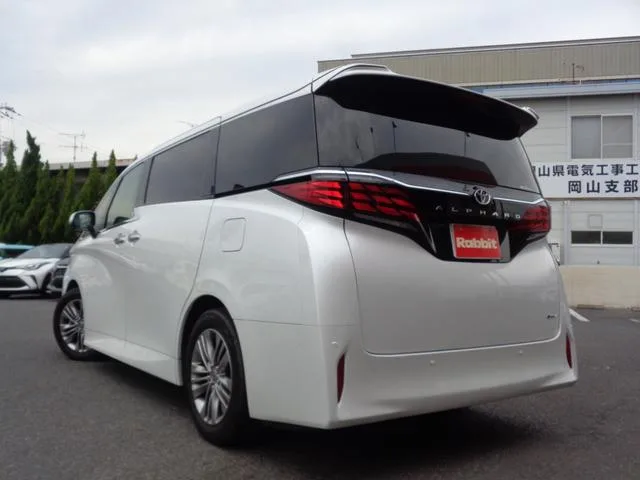 Toyota ALPHARD HYBRID Z 2023 — миниатюра 3