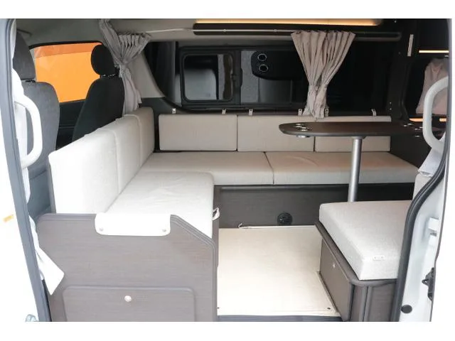 Toyota HIACE WAGON 2022 — миниатюра 3