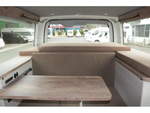 Toyota HIACE VAN 2024 — миниатюра 3