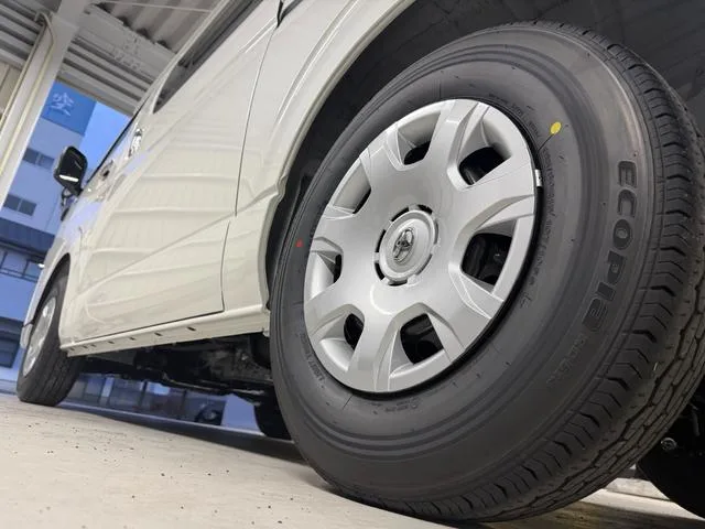 Toyota HIACE VAN SUPER GL DARK PRIME II 2026 — миниатюра 3