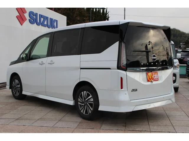 Nissan SERENA HIGHWAY STAR V 2022 — миниатюра 3
