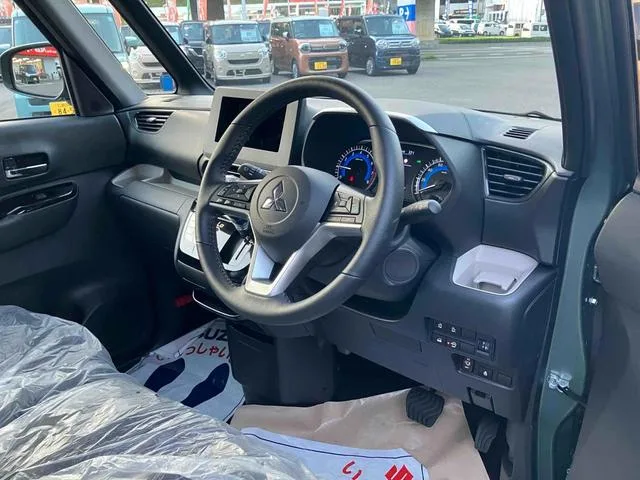 Mitsubishi DELICA MINI G PREMIUM 2024 — миниатюра 3