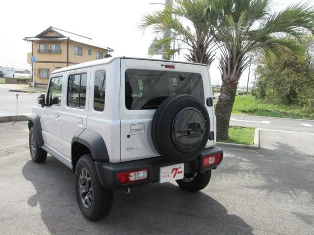 Suzuki JIMNY NOMADE FC 2025 — миниатюра 2