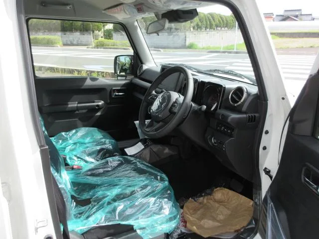 Suzuki JIMNY NOMADE FC 2025 — миниатюра 3
