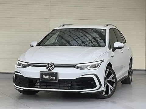 Volkswagen GOLF VARIANT 2024 buy in Moscow