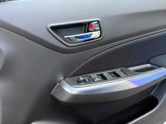 Suzuki SWIFT SPORT ZC33S FINAL EDITION 2025 — миниатюра 2