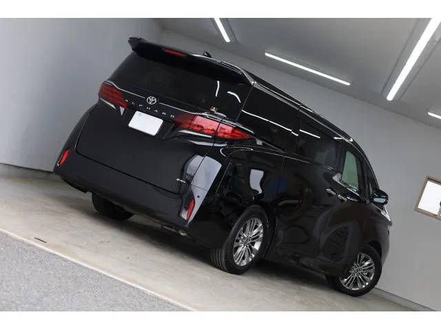 Toyota ALPHARD HYBRID Z 2025 — миниатюра 4