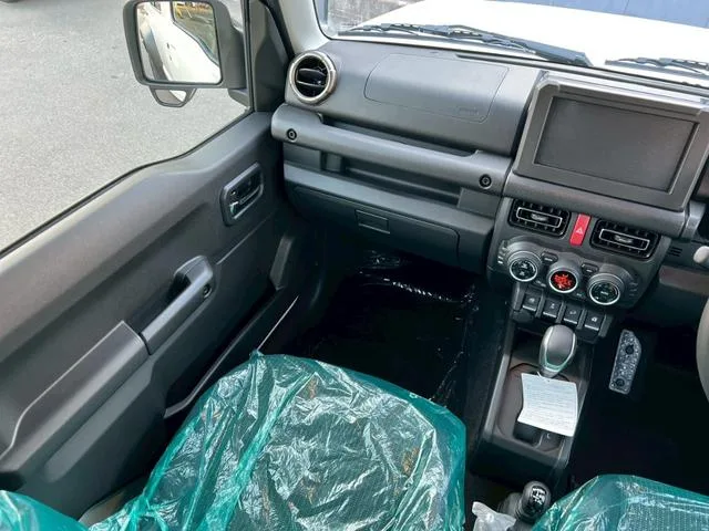 Suzuki JIMNY NOMADE FC 2025 — миниатюра 4