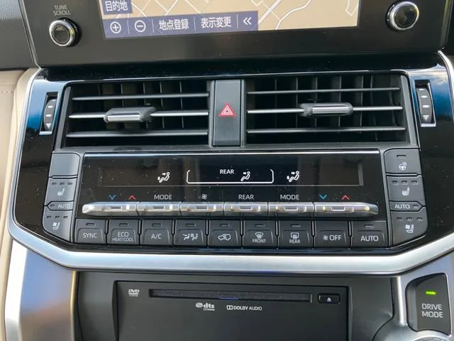 Toyota LAND CRUISER ZX 2023 — миниатюра 2