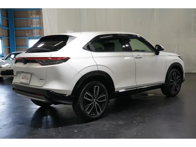 Honda VEZEL E:HEV Z 2022 — миниатюра 3