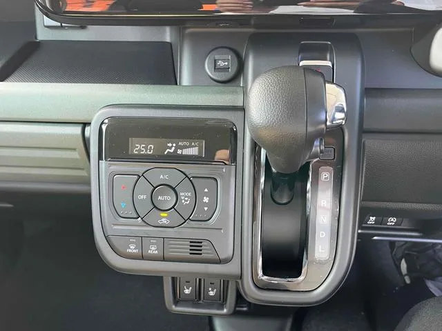 Suzuki SPACIA GEAR HYBRID XZ 2024 — миниатюра 2