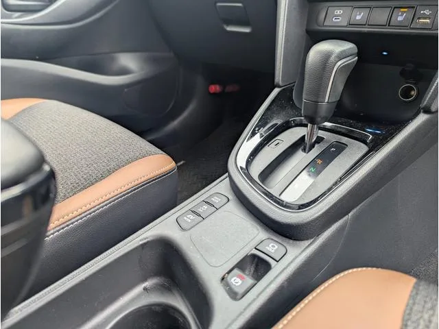 Toyota YARIS CROSS HYBRID Z ADVENTURE 2023 — миниатюра 2