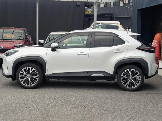 Toyota YARIS CROSS HYBRID Z ADVENTURE 2023 — миниатюра 5