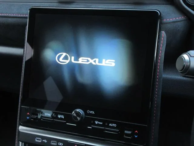 Lexus LBX MORIZO RR 2025 — миниатюра 4