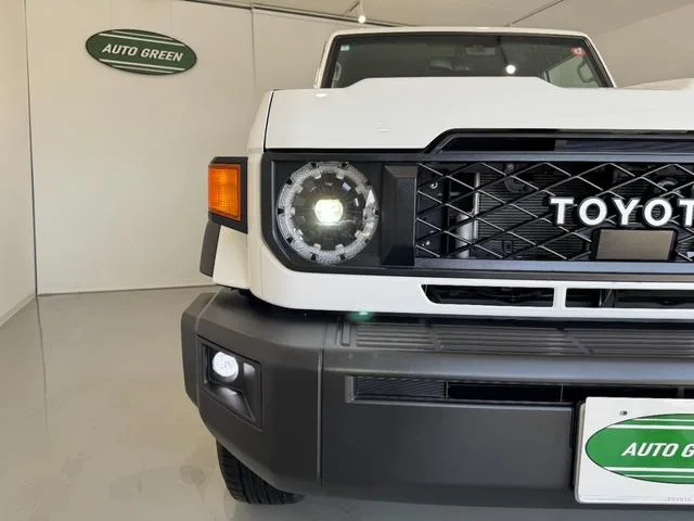 Toyota Landcruiser 70 AX 2024 — миниатюра 2