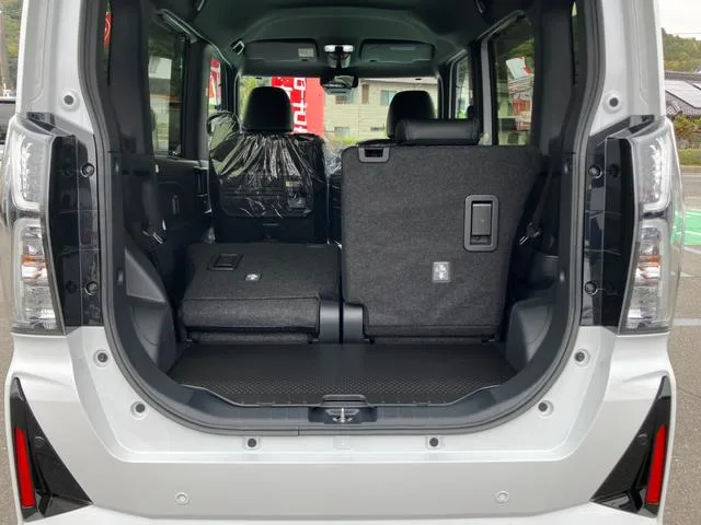 Daihatsu TANTO CUSTOM X LIMITED 2026 — миниатюра 4