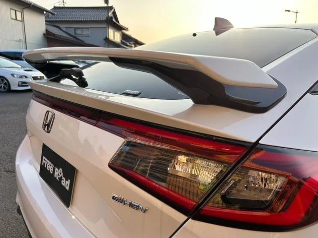 Honda CIVIC E:HEV 2022 — миниатюра 4