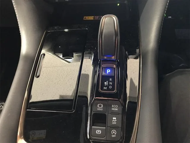 Toyota Vellfire Z PREMIER 2025 — миниатюра 5