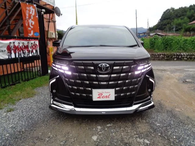 Toyota ALPHARD HYBRID Z 2025 — миниатюра 3