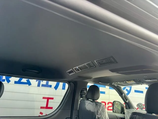 Toyota HIACE VAN SUPER GL DARK PRIME II 2026 — миниатюра 3