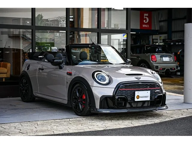 MINI MINI JOHN COOPER WORKS CONVERTIBLE JOHN COOPER WORKS TRIM 2022 — миниатюра 2