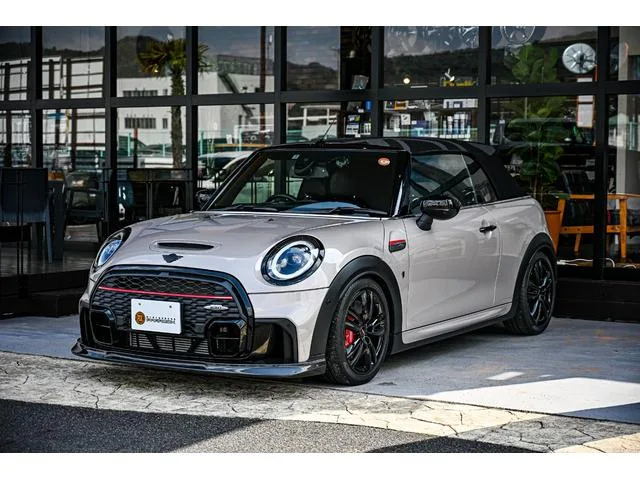 MINI MINI JOHN COOPER WORKS CONVERTIBLE JOHN COOPER WORKS TRIM 2022 — миниатюра 3