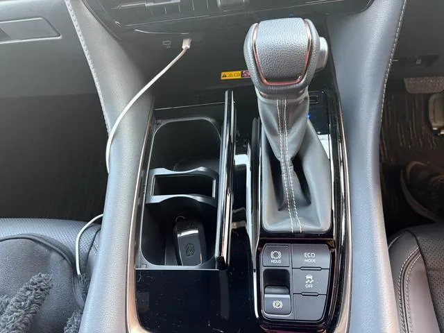Toyota Alphard Z 2025 — миниатюра 3