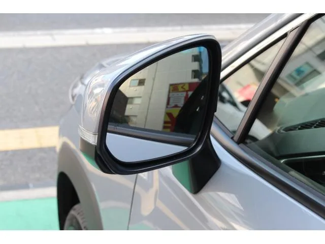 Toyota CorollaCross HYBRID Z 2025 — миниатюра 2