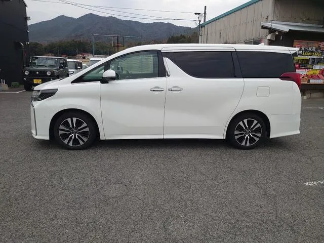 Toyota Alphard 2.5S C PACKAGE 2022 — миниатюра 2