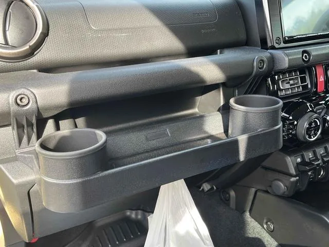 Suzuki JIMNY SIERRA JC 2024 — миниатюра 2