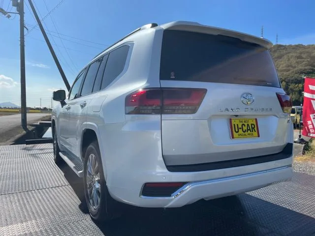 Toyota Land Cruiser ZX 2023 — миниатюра 5