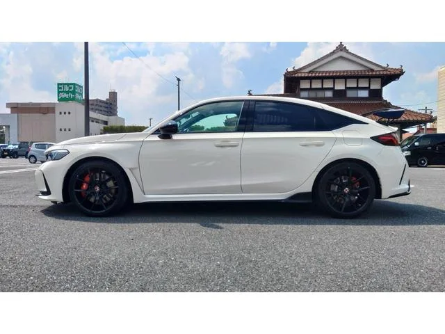 Honda CIVIC TYPE R 2024 — миниатюра 3