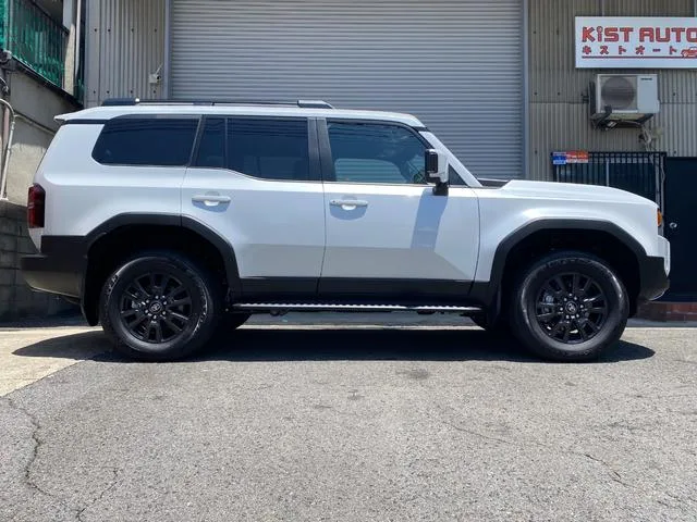 Toyota LAND CRUISER 250 VX 2024 — миниатюра 2