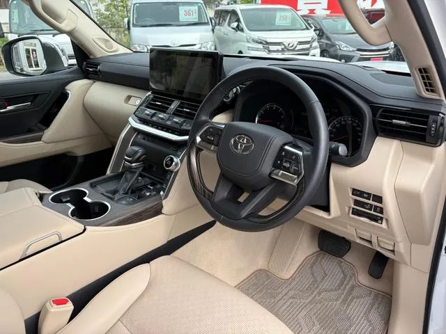 Toyota LAND CRUISER ZX 2024 — миниатюра 4