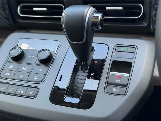 Honda FREED E:HEV AIR EX 2025 — миниатюра 4