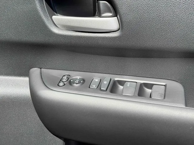 Honda FREED E:HEV AIR EX 2025 — миниатюра 5
