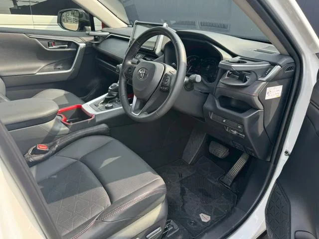 Toyota RAV4 ADVENTURE OFFROAD PACKAGE 2022 — миниатюра 3