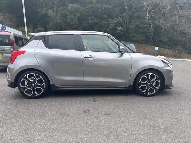 Suzuki SWIFT SPORT BASE GRADE 2025 — миниатюра 2
