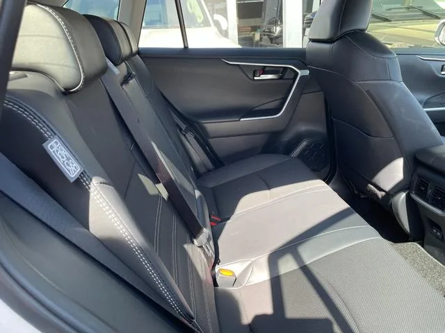 Toyota RAV4 HYBRID G 2025 — миниатюра 4