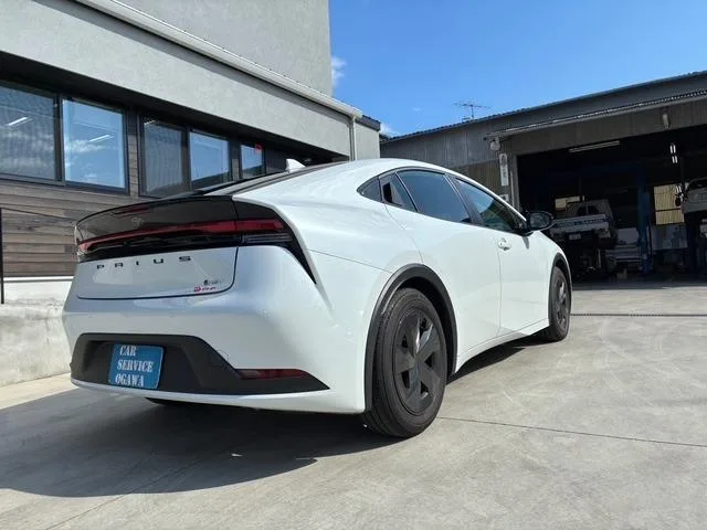 Toyota PRIUS U 2023 — миниатюра 2
