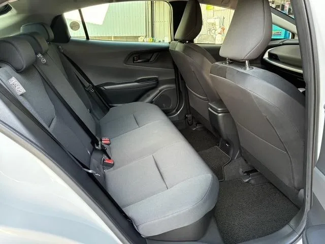 Toyota PRIUS U 2023 — миниатюра 3