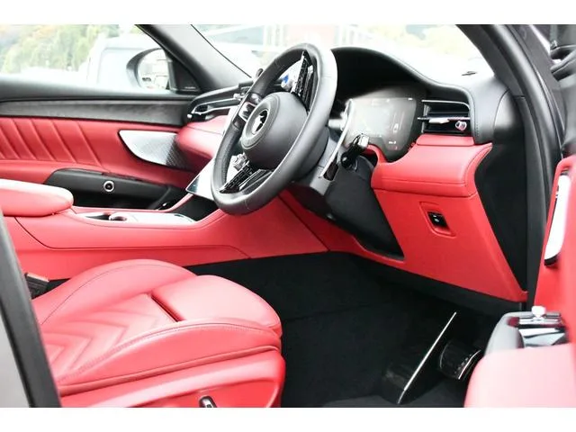 Maserati GRECALE INTERNI ROSSI LIMITED PACKAGE 2024 — миниатюра 2