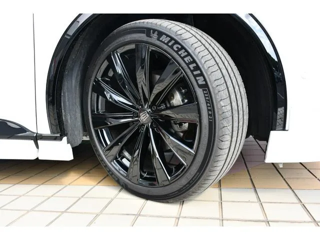 Toyota CROWN SPORT Z 2024 — миниатюра 4